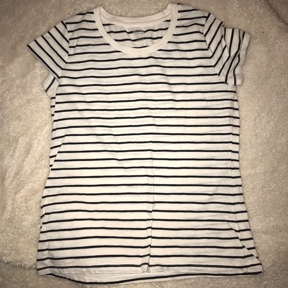 Mossimo shirt